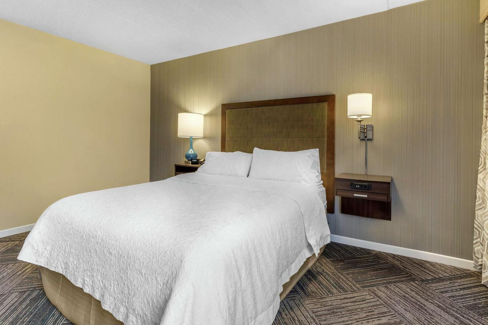 Hampton Inn Green Bay Downtown Exterior foto